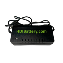 Cargador de plstico para bateras Litio ion Polmero 12.6V 1A
